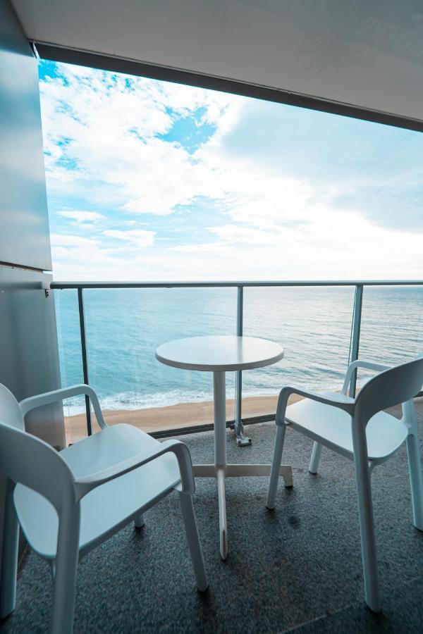 Pierre & Vacances Blanes Playa Exterior photo